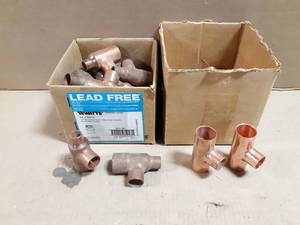 lot 757 image: Lot of (33) Copper 1 Reducing Tees - Lot weighs about  9 LBS