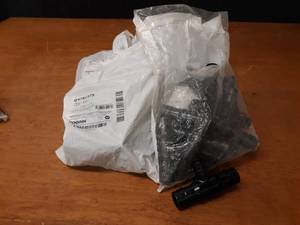 lot 844 image: Lot of (69) Uponor ProPex Ep Reducing Tees 1 x 1 x 34