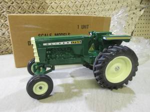 (C-4) Vintage Scale Models Oliver 1...