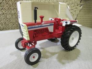 (BSB) White Oliver 1855 Die-Cast Me...