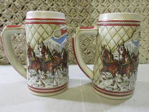 (BS) 2 Vintage Budweiser Beer Colle...