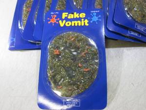 (EC1) Lot of 12 Fake Vomit PrankJo...