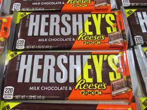 (B-2) 20 Hersheys Milk Chocolate & ...