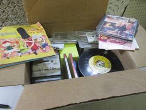 (F-1) Box Full of Vintage 45 Record...