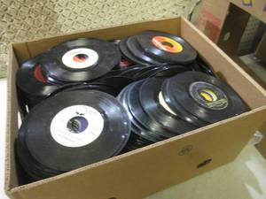 (D-2) Box Full of Assorted Vintage ...