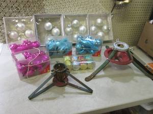 (D-2) Assorted Christmas Ornaments ...