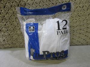 (F-0) 12 Pair of Athletic Tube Sock...