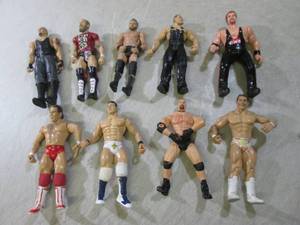 (BSB) Lot of 9 Wrestler Action Figu...