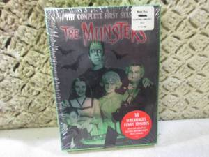 (EC1) The Munsters The Complete Fir...