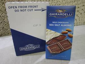 (B-3) 12 Large Milk Chocolate Sea S...