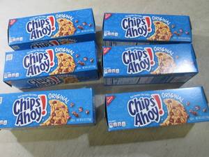(B-1) 6 Boxes of Chips Ahoy Cookies...