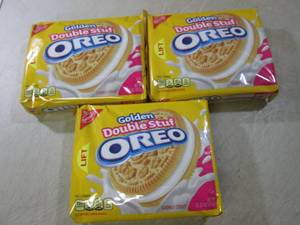 (B-1) 3 Packs of Golden Double Stuf...