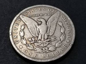 lot 74 image: 1900-O MORGAN SILVER DOLLAR