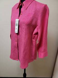 lot 2 image: New Hot Pink Ralph Lauren Blouse - Petite