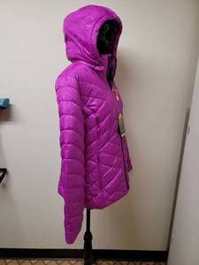 lot 5 image: New Tek Gear Fuschia Jacket