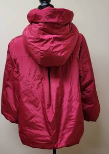 lot 18 image: Ana Jacket