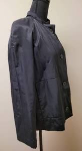 lot 24 image: Classic Eileen Fisher Jacket