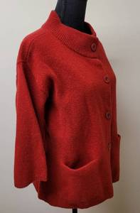 lot 25 image: Red Eileen Fisher WoolCashmere Jacket