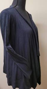 lot 28 image: New Michael Kors Cardigan