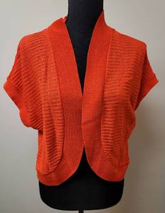 lot 30 image: Pair New NY Collection Shrugs