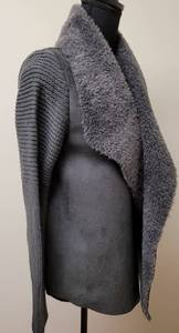 lot 48 image: New Chelsea & Theodore Sweater with Plush Collar