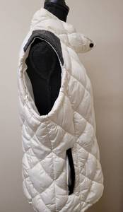 lot 49 image: New Marc New York Vest