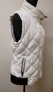 lot 50 image: New Marc New York Vest