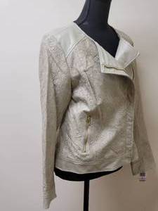 lot 52 image: New Alfani Lace-Embellished Jacket
