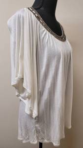 lot 66 image: New Design History Embroidered & Beaded Top
