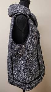 lot 74 image: New Laura Ashley Vest
