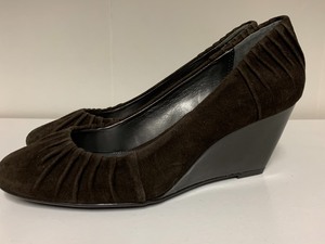 lot 120 image: Alfani Step n Flex Suede Wedge Shoes (NEW)