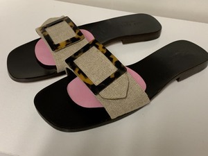 lot 133 image: Kate Spade Sandals