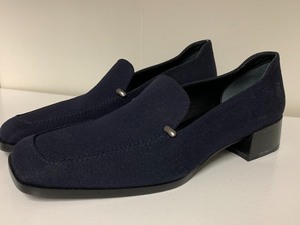 lot 148 image: Ellen Tracy Navy Blue Shoes (NEW)