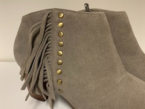 lot 160 image: Vionic Suede Ankle Boots (NEW)