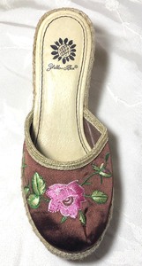 lot 75 image: Sandal Duo