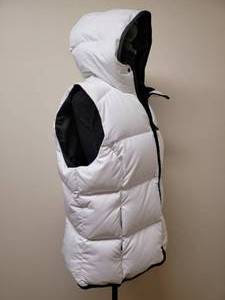 lot 250 image: New Ralph Lauren Vest