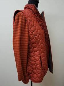 lot 286 image: Basic Threads Striped T-shirt & arentura Quilted Vest