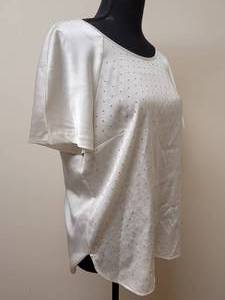 lot 309 image: New Vince Camuto Embellished Pullover Blouse