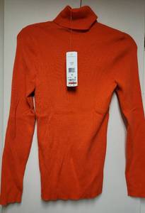 lot 315 image: New Ralph Lauren Turtleneck
