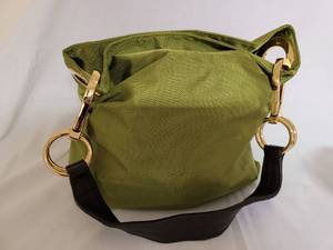 lot 386 image: Colorful Purse Duo