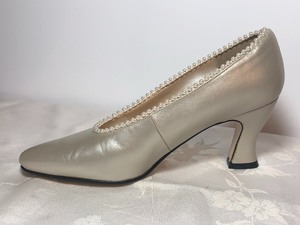 lot 170 image: Nine West White Leather Sling-Backs & J. Renee Iridescent White Leather Pumps