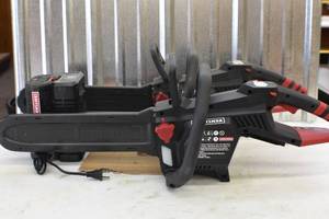 60 Volt Chainsaws