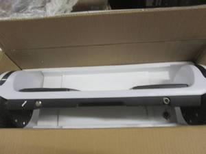 lot 100 image: white hoverboard untested no powerc...