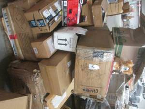 lot 139 image: pallet of misc missing parts or wou...