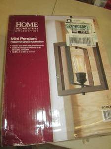 lot 271 image: home decorators collection mini pen...