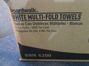 Case of Boardwalk White Multi-Fold ...