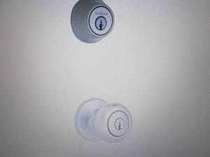 Cove 690 Satin Nickel Keyed Entry D...