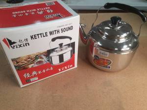 lot 124 image: Stainless Steel Tea Pot 4L Kettle with Sound