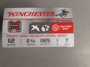 lot 27 image: Winchester Ammunition 12 gauge 2 34 1325 Velocity 1 oz 7 shot Lead-free Game & Target 25 rounds