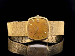 lot 1 image: Piaget 18k Yellow Gold Automatic Watch, Date, Large Dial, 32mm, Great Condition. $14,900 Retail  VIDEO